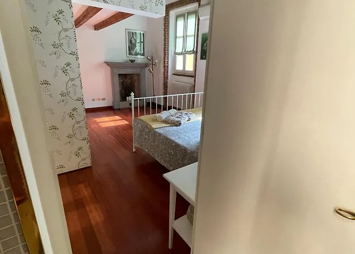 Charming At The Columns Of San Lorenzo *